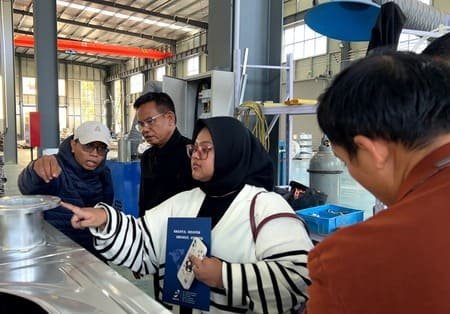 Adiabatic coolers at food processing facility in Central Asia